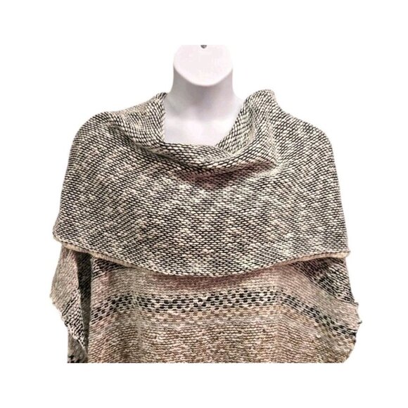 Umgee Womens Medium /Large Cowl Neck  Poncho  Bohemian Knitwear - Picture 5 of 7